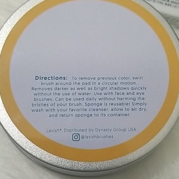 Pur Eyeshadow Palette Brush Set & Cleaner 3 Piece Makeup Bundle - Picture 5 of 11